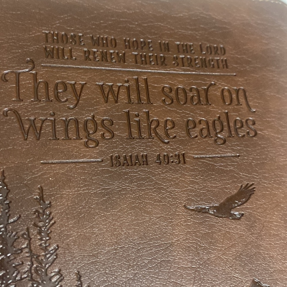 Men’s Zip Around Journal / Leather bound / Scripture Paged